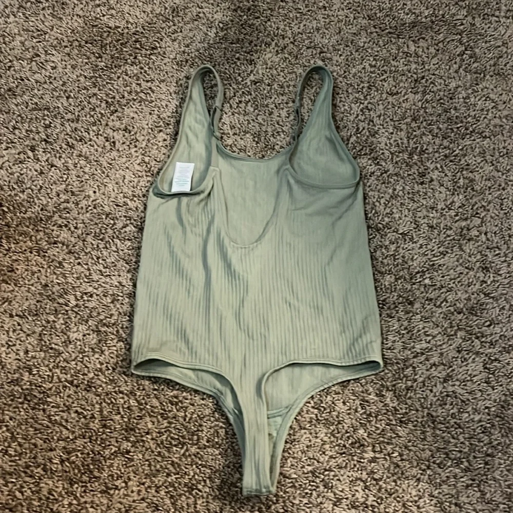 NEVER WORN!!! aerie body suit! - Picture 2 of 4